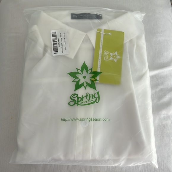 Brand New Womens White Button Up- STILL IN PACKAGE - Picture 2 of 3